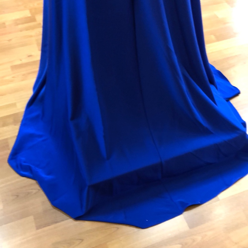 ⭐️SOLD OUT⭐️ Royal blue prom dress - Picture 6 of 7